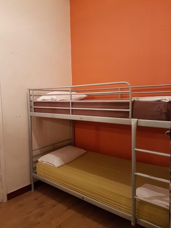 4 Fun Hostel Barcelona