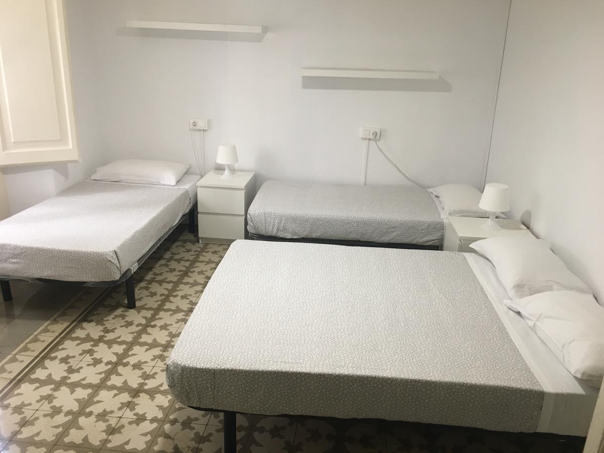 4 Fun Hostel Barcelona